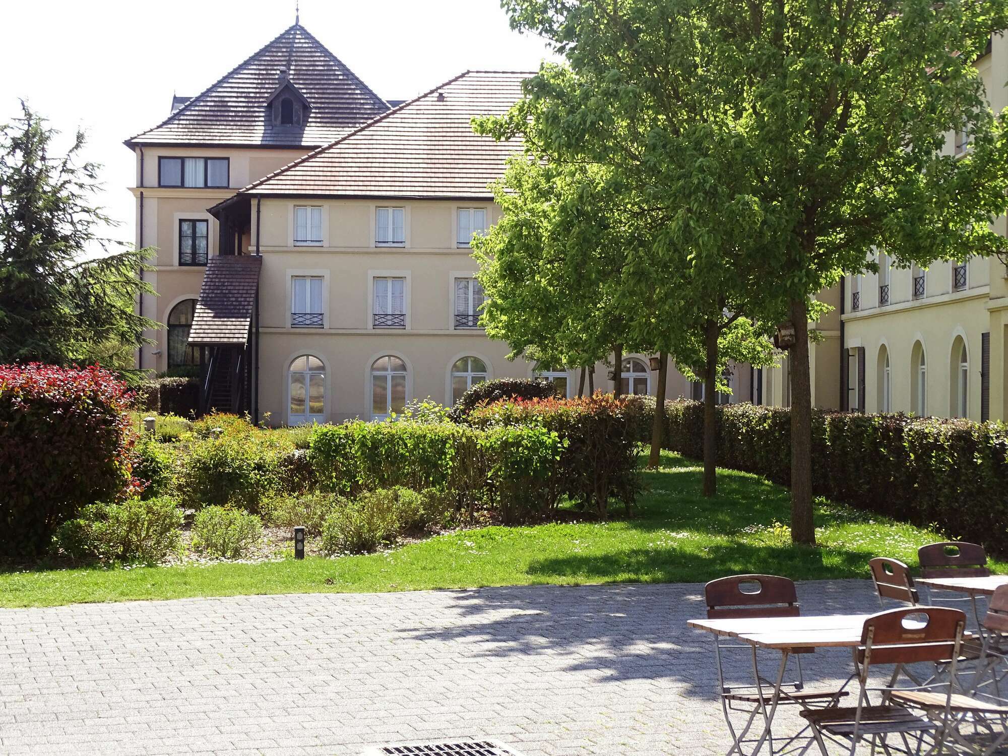 Campanile Val De France Otel Magny-le-Hongre Dış mekan fotoğraf